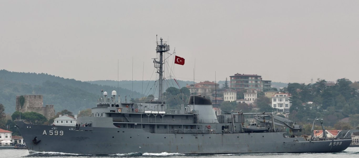 Με ηχογραφημένα μηνύματα προσπαθεί να διώξει η κυβέρνηση το Τσεσμέ από την ελληνική υφαλοκρηπίδα!